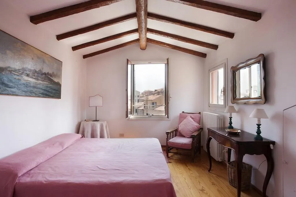 Locappart San Polo Velence Apartman